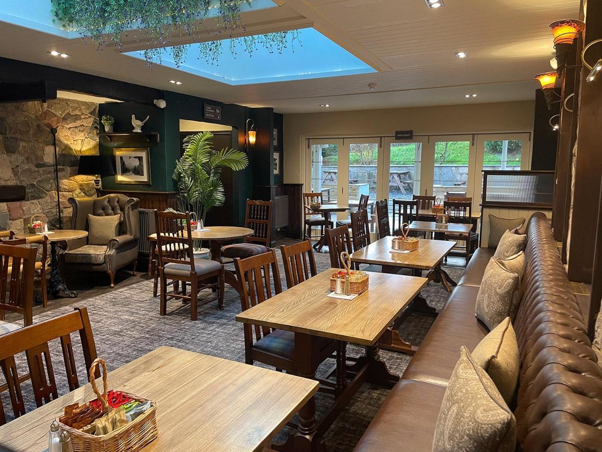 Holmrook The Bridge Inn מראה חיצוני תמונה