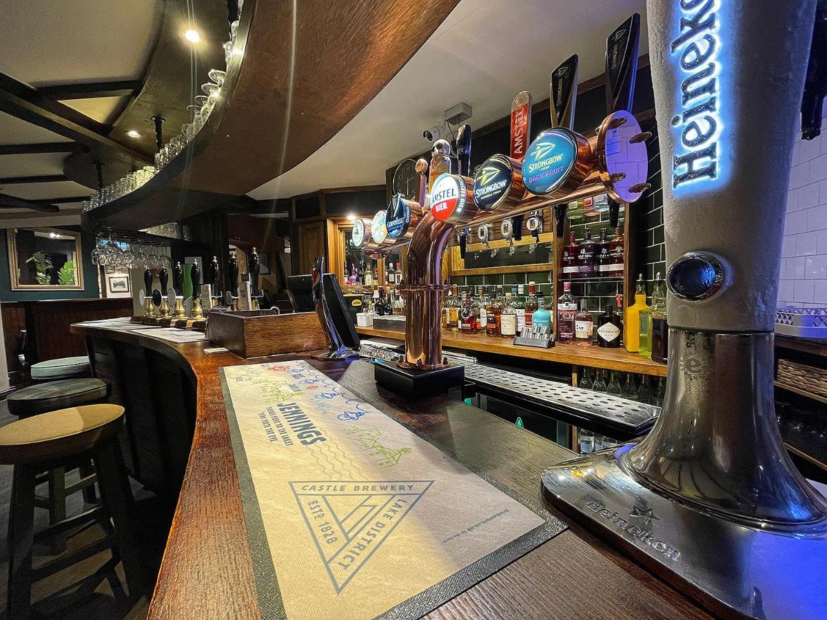 Holmrook The Bridge Inn מראה חיצוני תמונה