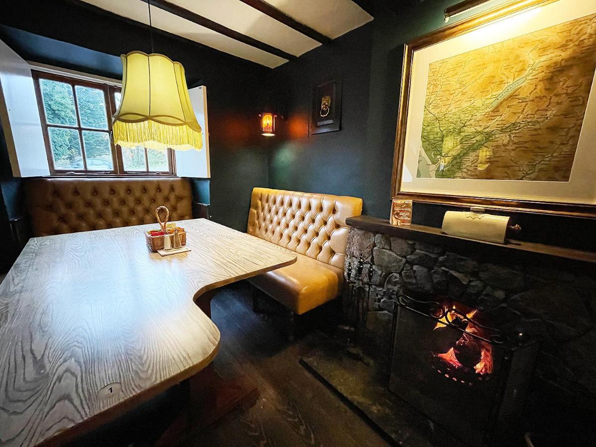 Holmrook The Bridge Inn מראה חיצוני תמונה